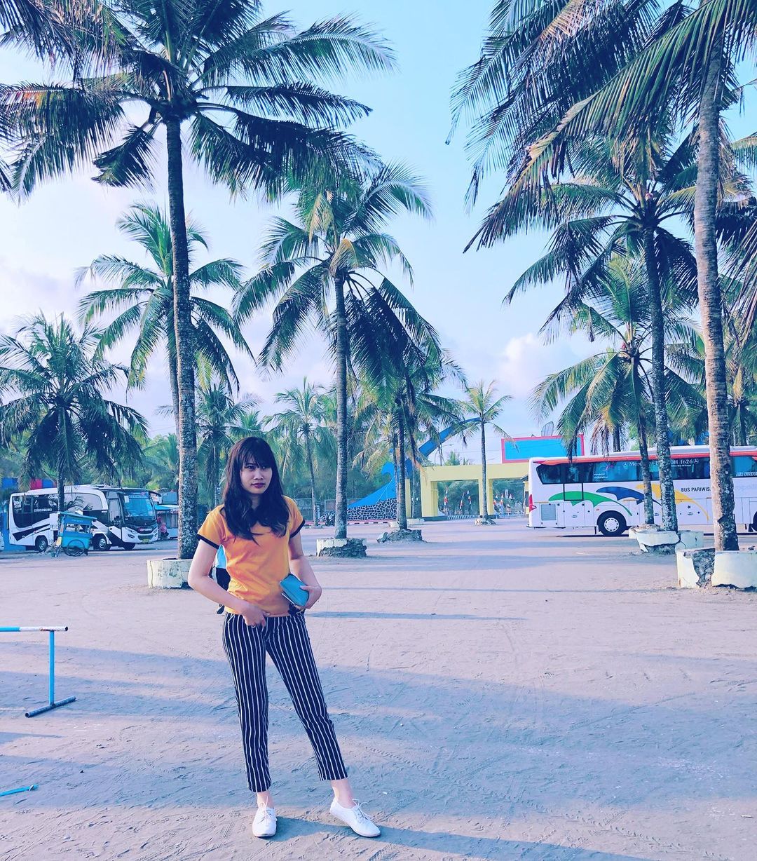 Harga Tiket Pantai Suwuk Harga Tiket Pantai Suwuk